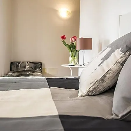Bed & Breakfast Casa73 4*