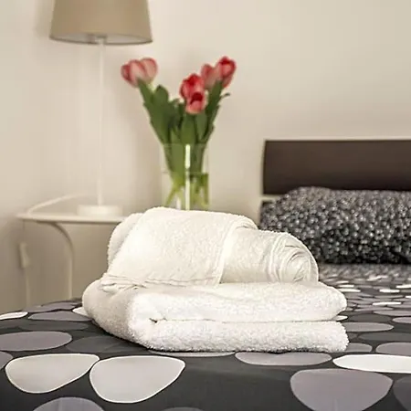 Casa73 Bed & Breakfast 4*