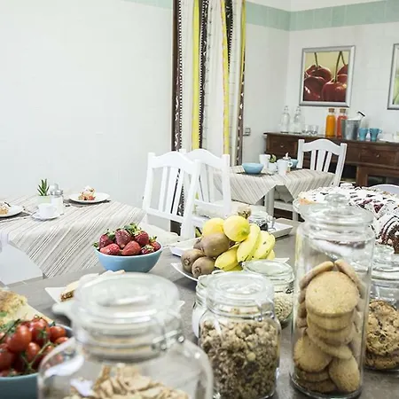 Casa73 Oda ve Kahvaltı 4*